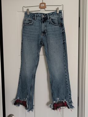 Zara Jeans Plaid Flannel Distressed Hem Jeans 0
